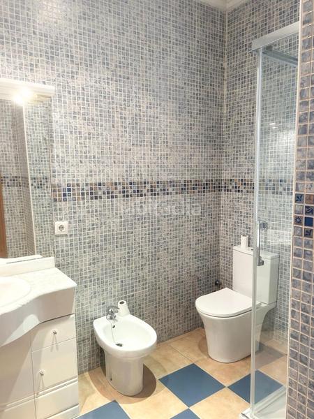 Foto 6be650f6-765b-4706-b052-6303ac673e48. Piso  reformado con gran terraza y estilo moderno junto a plaza de españa, en Valencia