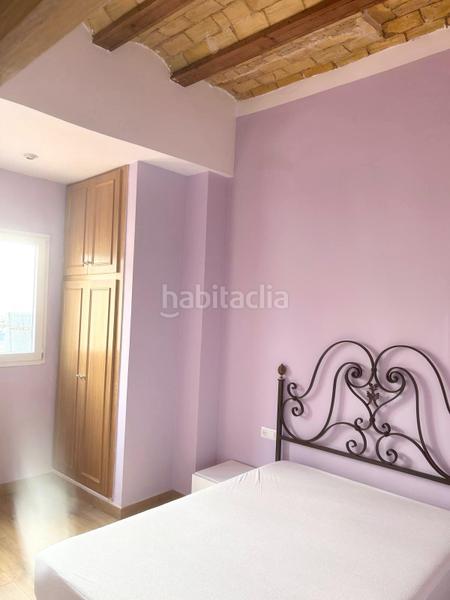Foto b1027b12-89ce-4ec3-b676-c8d043d3f708. Piso  reformado con gran terraza y estilo moderno junto a plaza de españa, en Valencia