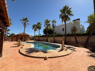 Casa a Torre en Conill-Cumbres de San Antonio