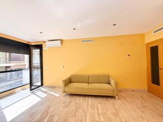 Etagenwohnung  Muntanya. Amplio y luminoso piso de 3 dormitorios en algemesí