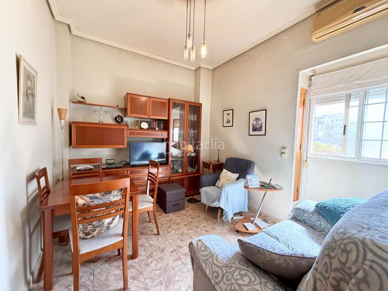 Foto 7a664e7b-e16e-41db-8e0c-9cf16c3f2f3e. Appartement dans Russafa Valencia