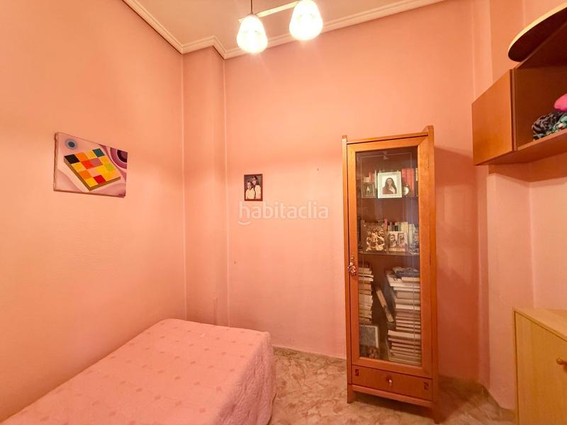 Foto dfdc58e4-3ddc-4d60-a1d3-3033f2202600. Piso en Russafa Valencia