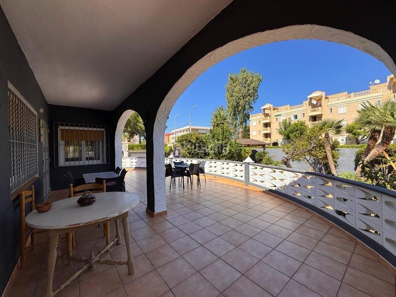 Foto cfb9d6d4-3dad-43d5-bd5f-e35d4cb38b85. Chalet avec chauffage parking piscine dans Devessa - Monte Pego Dénia