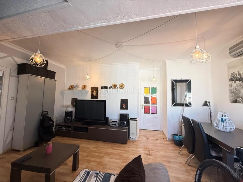 Foto d435e5de-4c01-4a91-9fd4-c06ac64f52b0. Pis a La Petxina Valencia