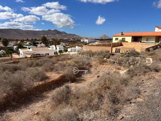 Terreny residencial  Raya. Terreno en venta entre villaverde y la oliva