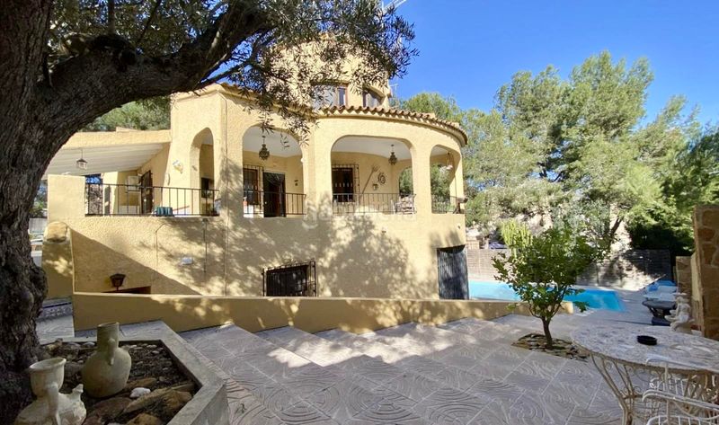 Foto b99a36d4-a40a-41f5-9a10-75b7c6a428a0. Chalet en Villamartín-Las Filipinas Orihuela