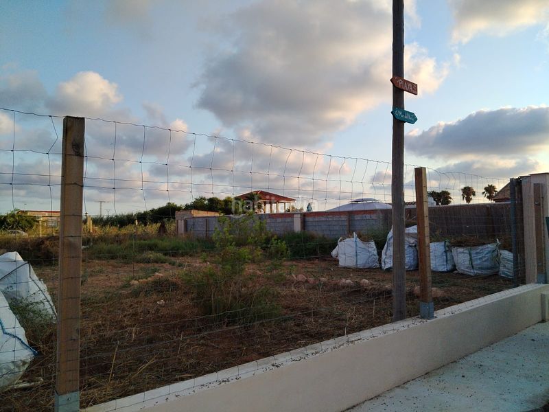 Foto 1f585a28-1079-4537-88cf-cee7b693fcde. Finca rústica a calle mar del norte 2 a Centro Alcázares (Los)