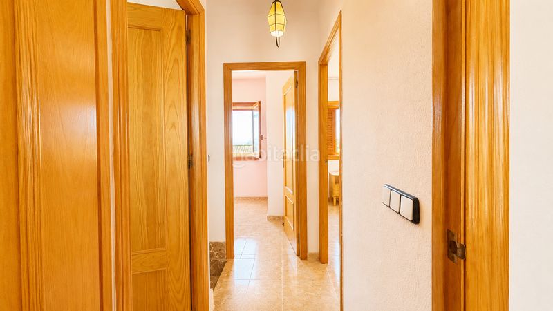 Foto 5a2cc72f-2a52-469f-b3f0-871e2c113b4b. Casa adossada amb aparcament a Santiago de La Ribera San Javier
