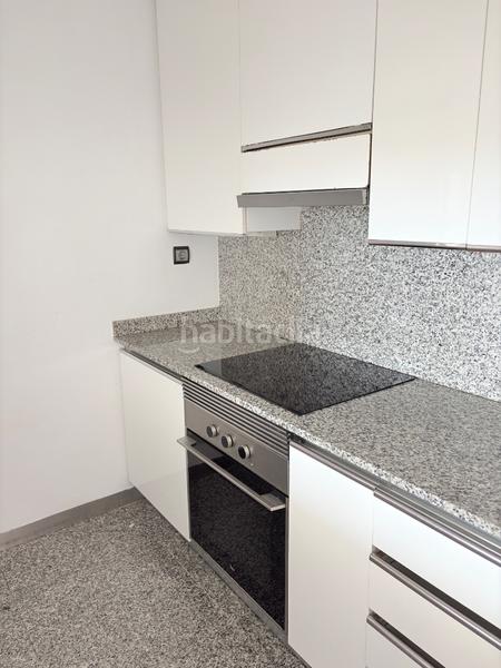 Foto bef698b8-42c1-49d5-a8db-feaf85b555e5. Etagenwohnung mit heizung pool in Can Bou Castelldefels