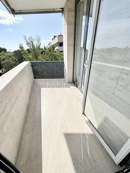 Foto ecf568b9-1cb3-4ed0-8e57-3a3822d6f9a1. Etagenwohnung mit heizung pool in Can Bou Castelldefels
