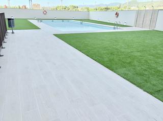 Alquiler Piso en Llevant. Tu nuevo hogar, con terraza , parking y piscina en la zona de ll