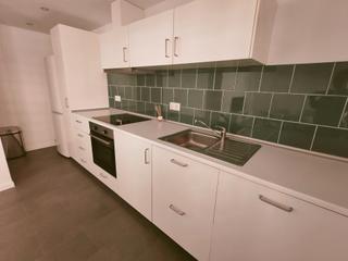 Location Appartement à Centre. Planta baja reformada en alquiler junto a todos los servicios