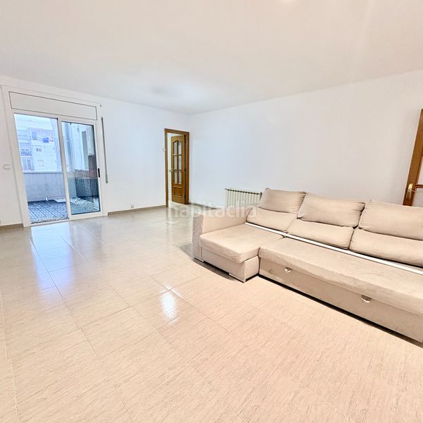 Foto 02d116a6-81c3-4d60-a265-af9475ec6958. Flat with heating in Vinyets-Molí Vell Sant Boi de Llobregat
