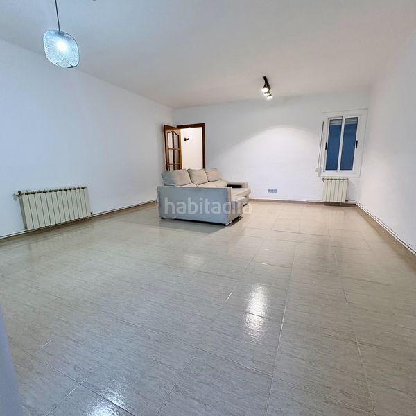 Foto b68d6dbb-5701-466b-963c-d7ac7399eb27. Flat with heating in Vinyets-Molí Vell Sant Boi de Llobregat