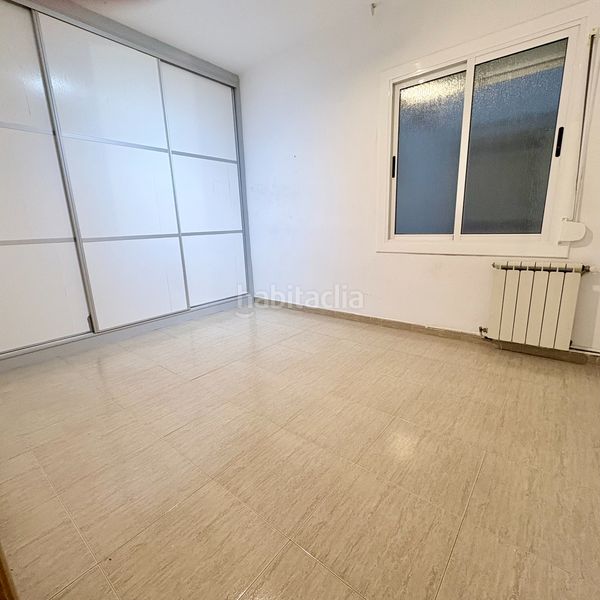 Foto f6767a81-fc7f-4383-ae8c-5aeafffacc0f. Flat with heating in Vinyets-Molí Vell Sant Boi de Llobregat