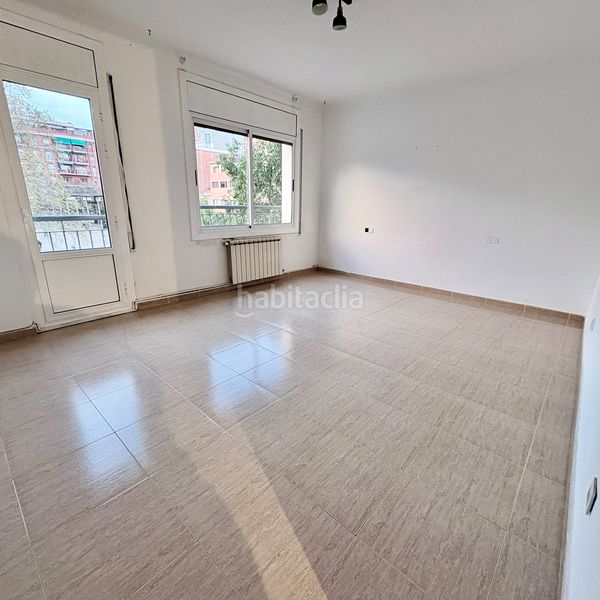 Foto fc6a2401-872d-4a9b-8a82-b946b276b24a. Flat with heating in Vinyets-Molí Vell Sant Boi de Llobregat