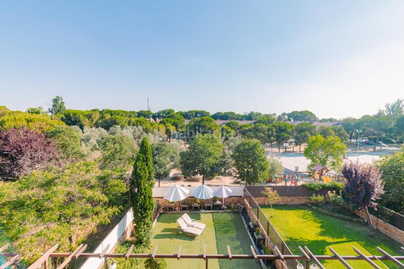 Foto 03140770-9475-4d8c-9779-f8690d140f84. Casa adossada amb calefacció aparcament piscina a Rozas de Madrid (Las)