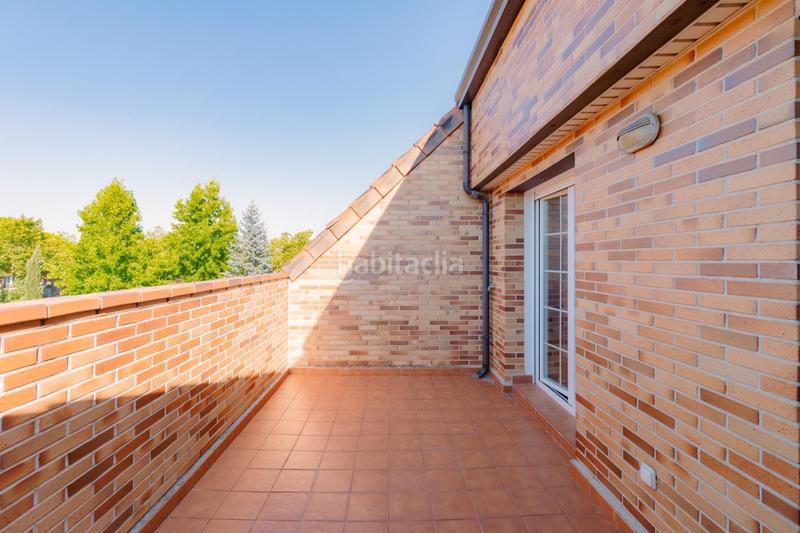 Foto 18dba984-f5c1-4496-8e96-359acd785a60. Casa adossada amb calefacció aparcament piscina a Rozas de Madrid (Las)