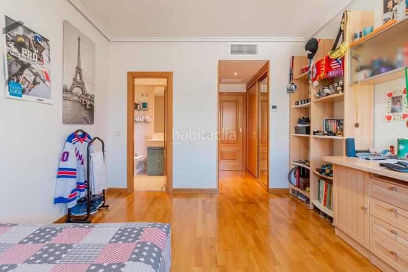 Foto 3673aa9c-1f87-4147-95f5-b444f406340f. Casa adossada amb calefacció aparcament piscina a Rozas de Madrid (Las)