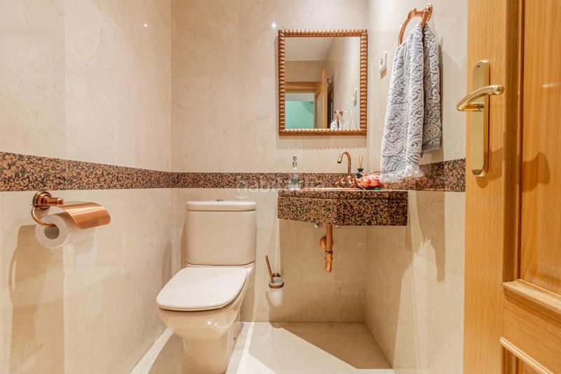 Foto a4878a48-26e5-4bd2-bf93-6d73df666edc. Casa adossada amb calefacció aparcament piscina a Rozas de Madrid (Las)