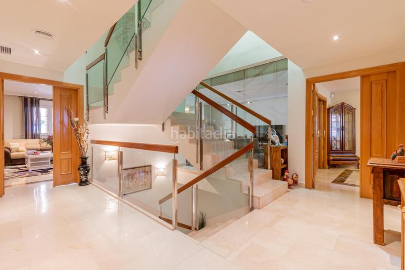 Foto eae43cc5-c811-4b1c-8e67-2d37cf4fb08e. Casa adossada amb calefacció aparcament piscina a Rozas de Madrid (Las)