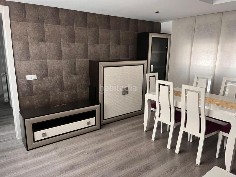 Foto 256ee8b9-4015-4bef-a241-e0bad0dc7385. Alquiler piso precioso piso en alquiler con piscina en Getafe