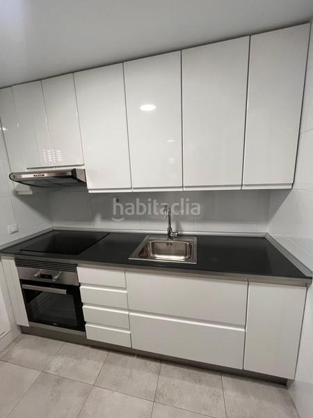 Foto 6305bf88-8af6-474f-9802-ddb9e170aaa7. Alquiler piso precioso piso en alquiler con piscina en Getafe