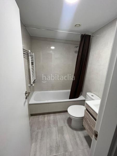 Foto f6864536-f295-4e98-98dd-fe571f94d360. Location appartement avec parking piscine dans El Rosón-Kelvinator Getafe