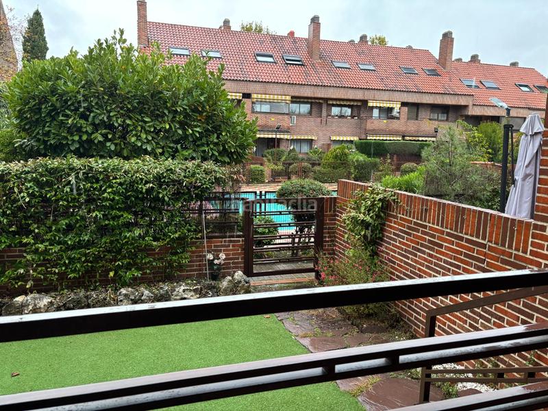 Foto e0d6d3aa-132a-4085-9b7e-15e9d58a75f1. Affitto casa a schiera con riscaldamento parcheggio piscina in Pozuelo de Alarcón