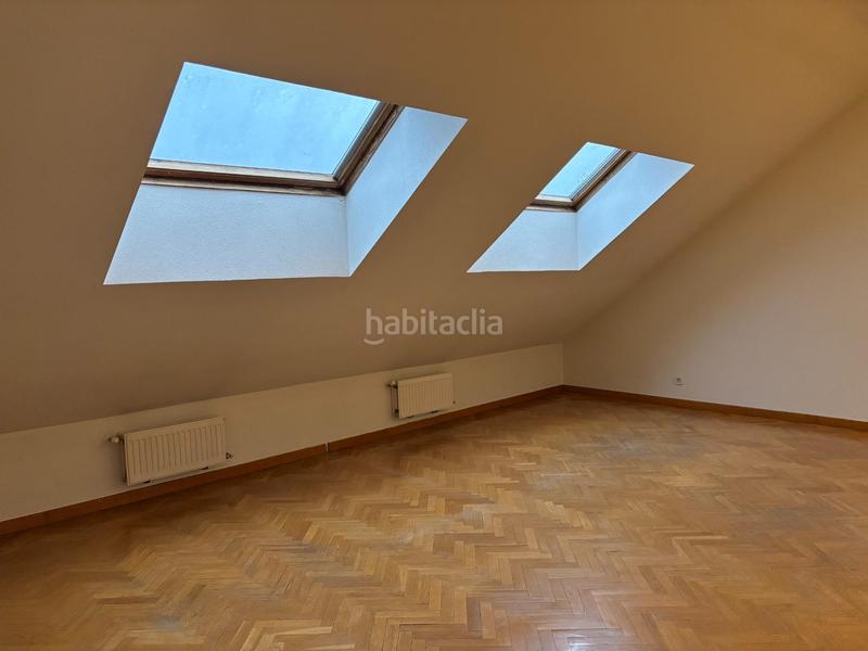 Foto 8154147b-5f73-4590-94e0-2b9aa096137d. Alquiler casa adosada chalet adosado en alquiler avenida de europa, pozuelo de alarcon en Pozuelo de Alarcón