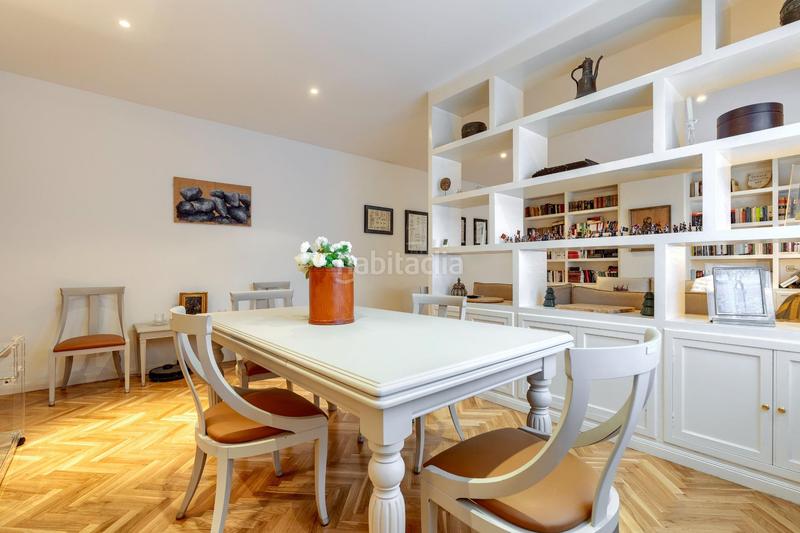 Foto b971d90e-6a38-4be2-a785-46ba6b44d576. Erdgeschoss mit heizung parking pool in Aravaca Madrid