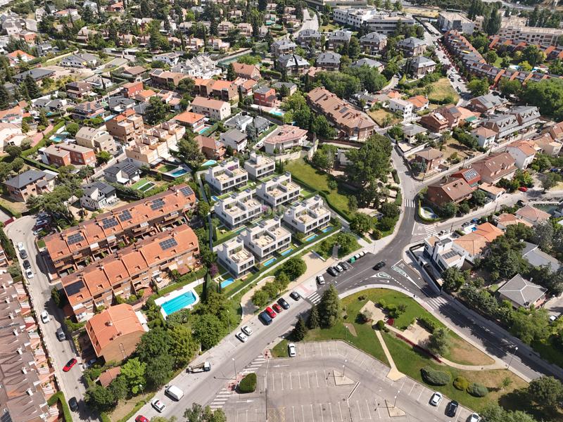 Foto 9d29fba2-2d27-4ce5-9bb5-1dd5e344dc1a. Doppelhaus 199m<sup>2</sup> in calle cerro de la curia 10 in El Caño-Maracaibo Rozas de Madrid (Las)