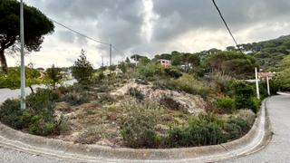 Residential Plot  Carrer roure. Terreno esquinero 1.242 m² en vilanova del vallès – construye tu