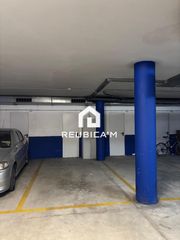 Affitto Posto auto  Passeig del sorral. Plaza de parking en alquiler
