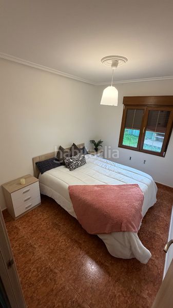 Foto 410a145e-2bb2-44a4-bd1d-959619754029. Lloguer casa amb calefacció aparcament a Santa Bárbara Gijón