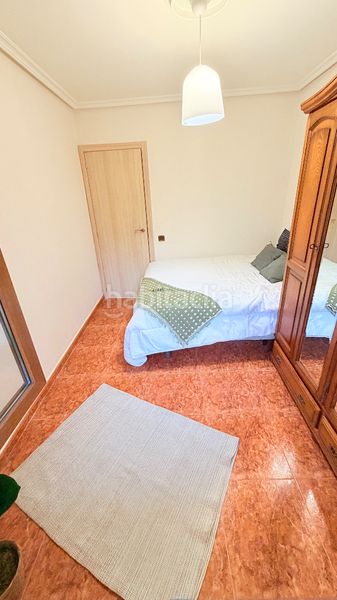 Foto d3b5a244-a000-4e8f-b88f-cda9e954d192. Lloguer casa amb calefacció aparcament a Santa Bárbara Gijón
