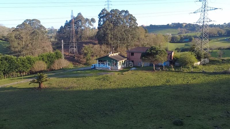 Foto dcd37297-0496-4e8b-8c4f-f0ba90e5ffb8. Lloguer casa amb calefacció aparcament a Santa Bárbara Gijón