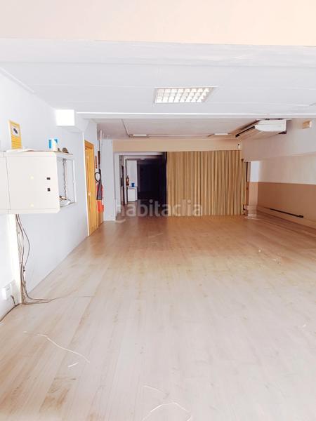 Foto 2ceee416-d792-4f8a-9417-29d4dff1e253. Locale commerciale con riscaldamento in Vallcarca - Penitents Barcelona