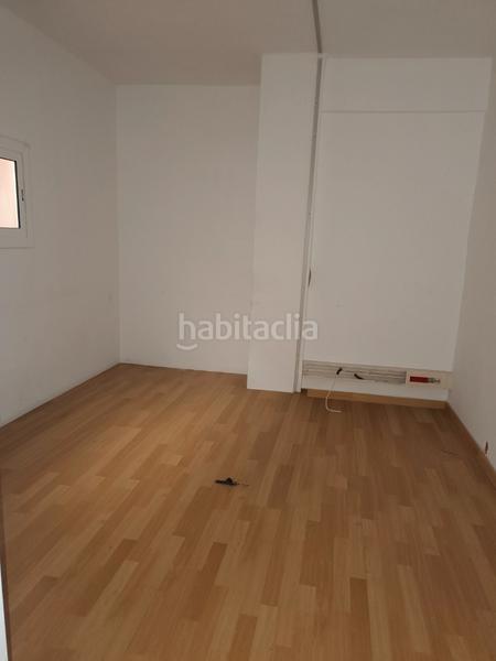 Foto ba48b81a-3d9b-4e49-9157-920ccce38de6. Locale commerciale con riscaldamento in Vallcarca - Penitents Barcelona