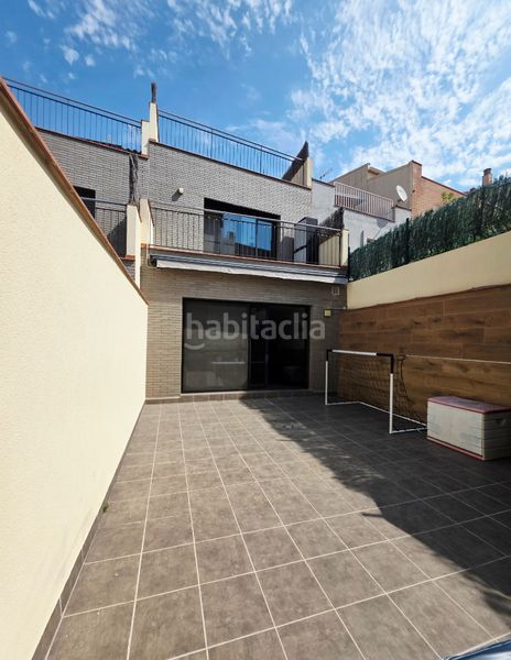 Foto 4eb53afb-6245-4c10-844e-6b58680c279d. Casa adossada amb calefacció aparcament a Torre - Sana Terrassa