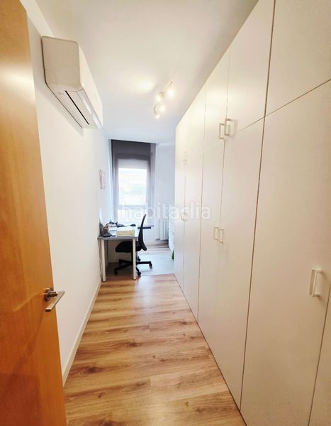 Foto 6b1de193-6d49-4239-9a98-e816f6a98b90. Casa adossada amb calefacció aparcament a Torre - Sana Terrassa
