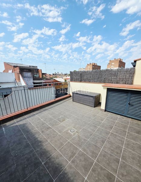 Foto a6c979e5-6973-4ae6-b201-f09b84bb1eb7. Casa adossada amb calefacció aparcament a Torre - Sana Terrassa
