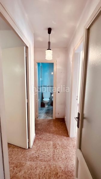 Foto 72e5678f-9bd2-4057-be17-cd584baf62e6. Pis a Centre Castelldefels