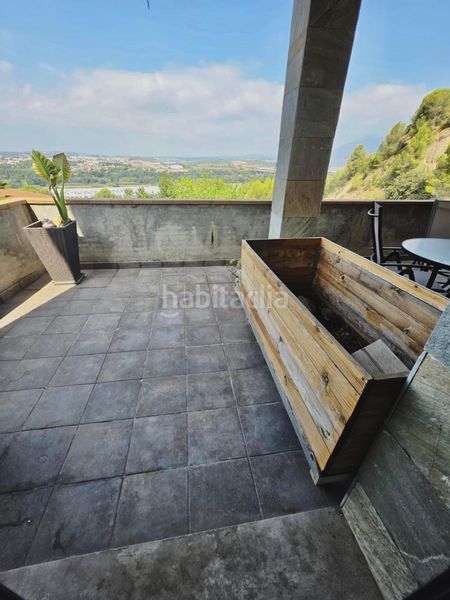 Foto 7e7f28d9-fa46-4494-b737-b534d929746a. Chalet avec chauffage parking dans Abrera