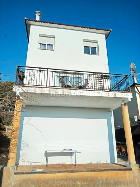 Foto a970762e-7c34-4913-9f1f-4f51d97b0868. Chalet avec cheminée chauffage parking piscine dans Lloret de Mar