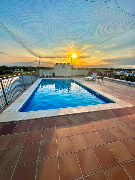 Foto 47aece14-29a0-4dfe-97d5-d0fd288a3e04. Pis amb calefacció aparcament piscina a Puigmal - Mas Nou Empuriabrava