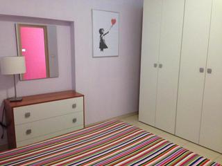 Location Appartement à Puerto de Estepona. Piso de 1 dormitorio completamente amueblado y espacioso