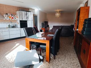 Appartamento  Carrer de sardenya. Piso en buen estado