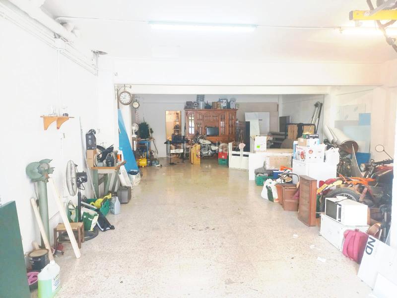 Foto efd2314e-c886-45d7-b5f5-4a0acc321533. Local comercial a La Maurina Terrassa