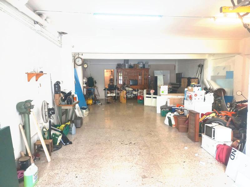 Foto fede4e0d-51bd-4aad-8885-7613f7dbe3fa. Local comercial a La Maurina Terrassa